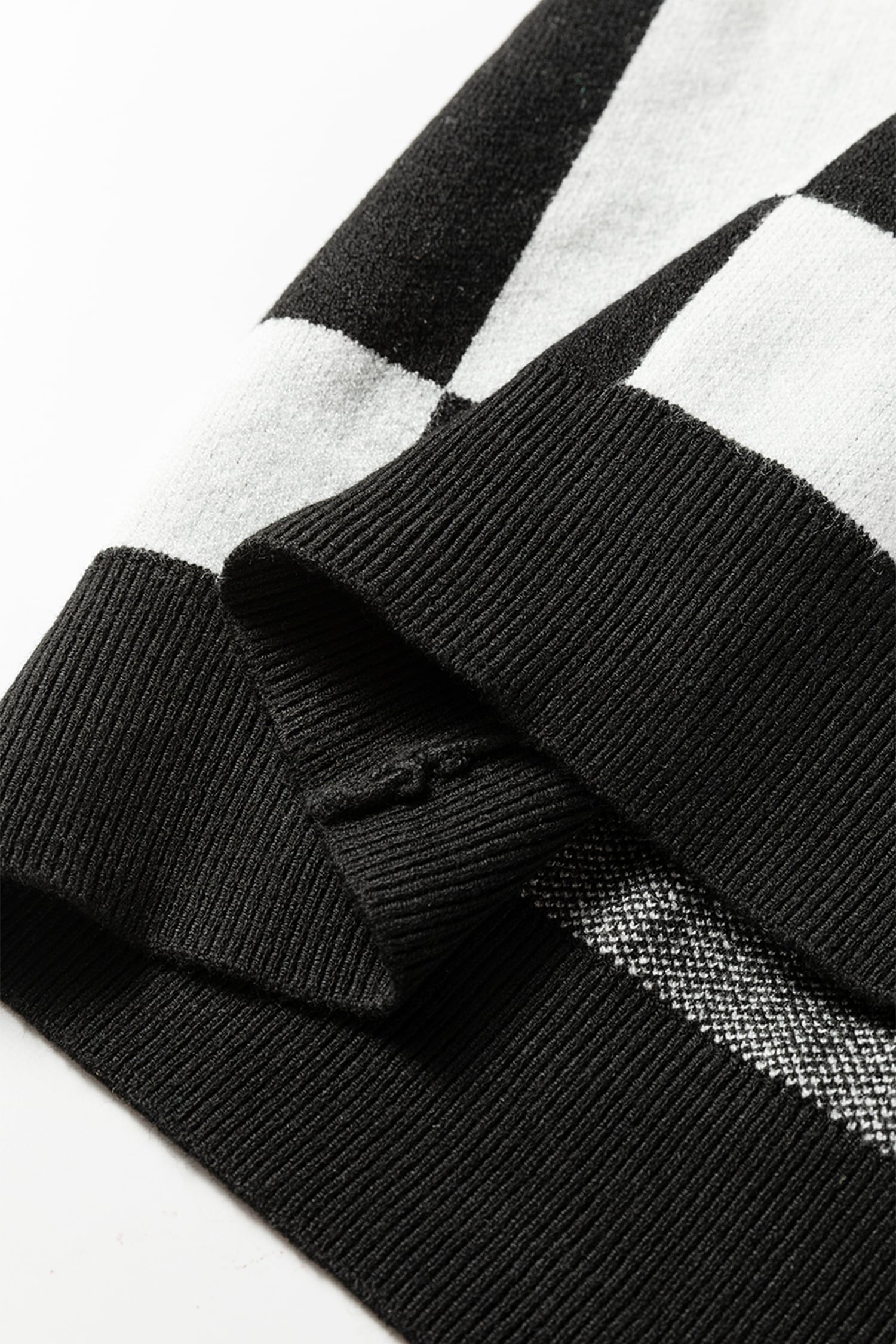 Black Checkered Pattern Loose Drop Shoulder Half Sleeve Sweater