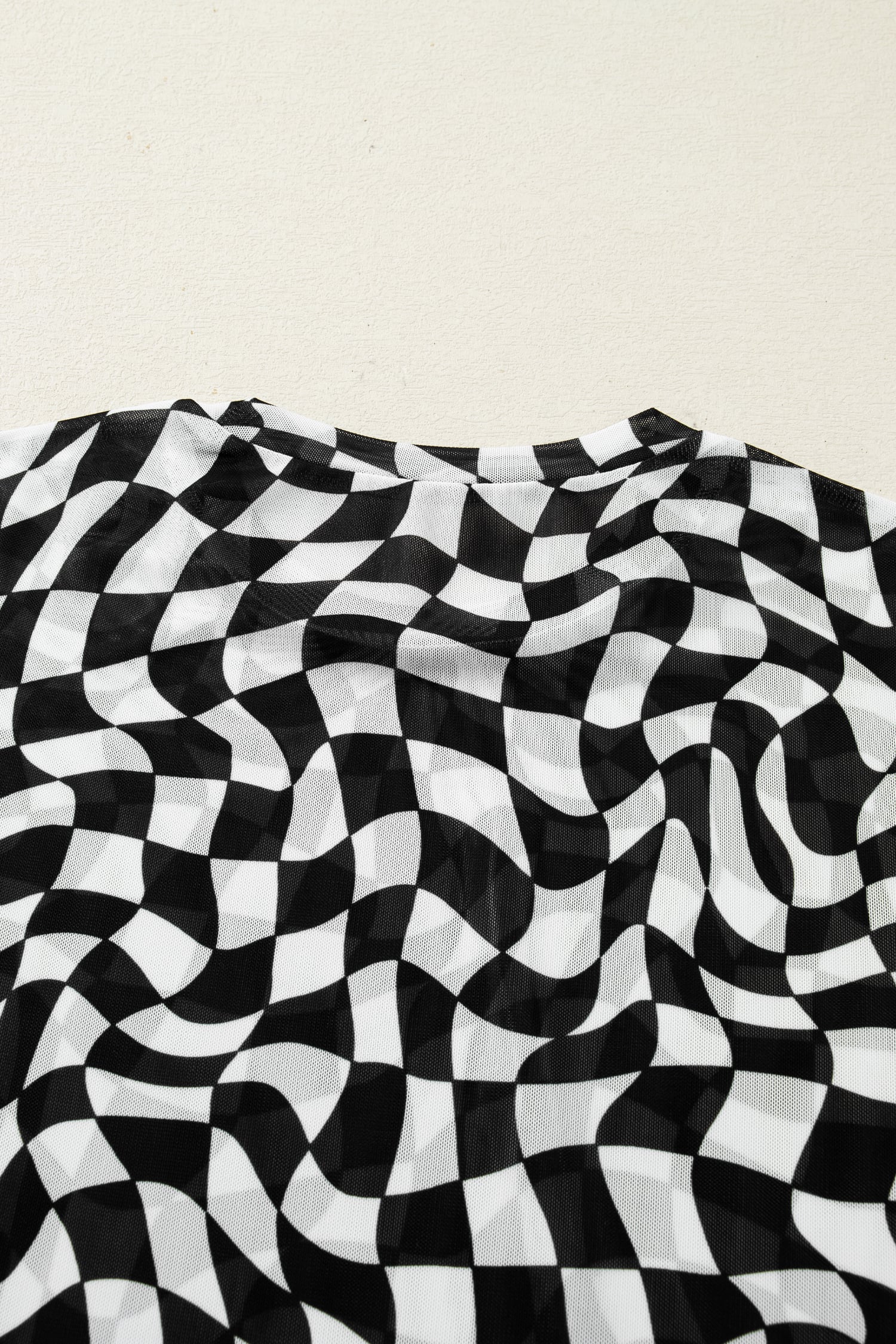 Black Checkered Print Crew Neck Mesh T Shirt