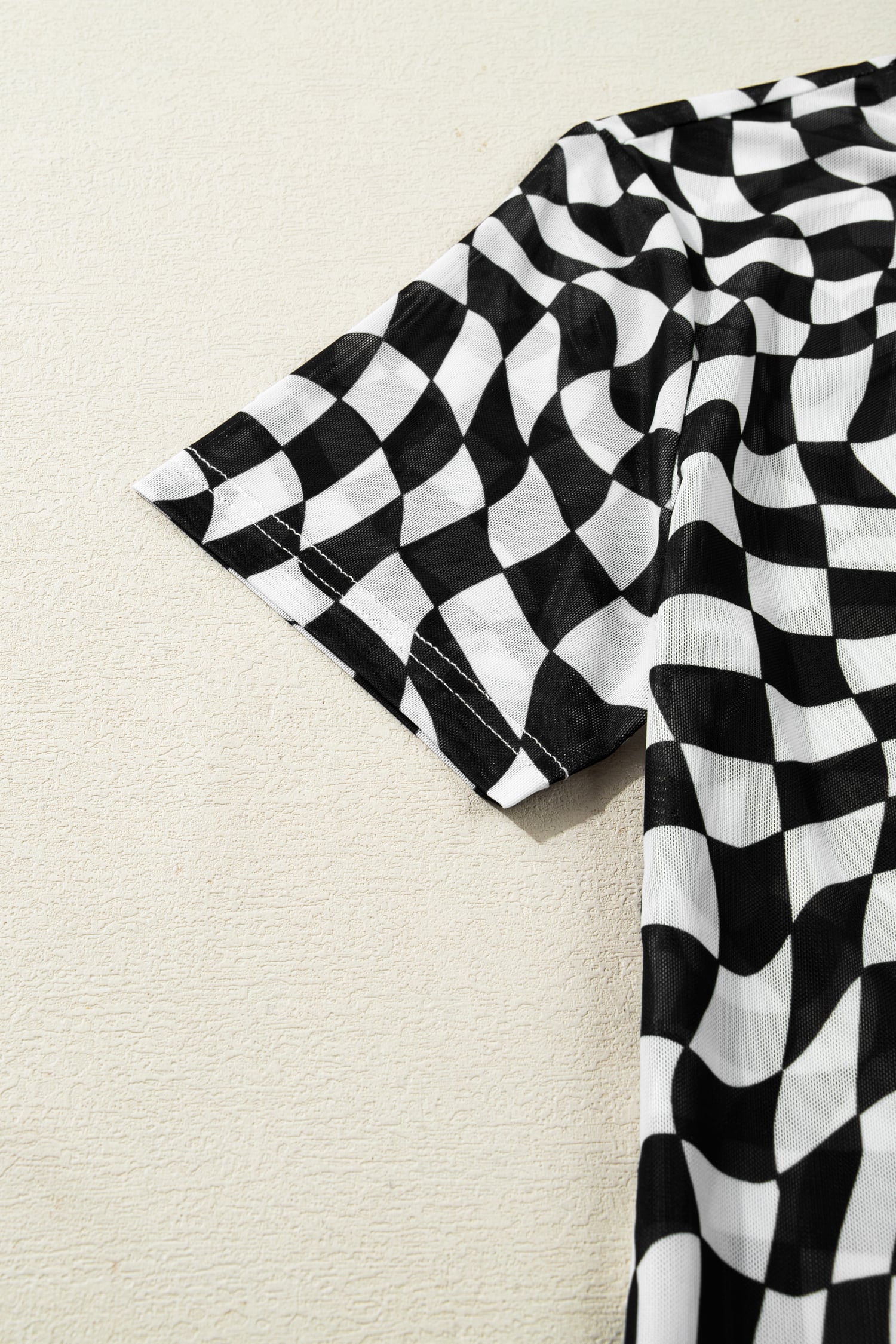 Black Checkered Print Crew Neck Mesh T Shirt