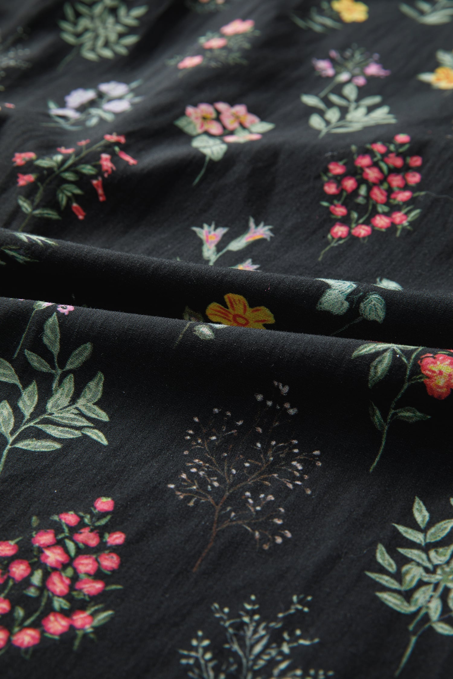 Black Contrast Frilled Trim Short Sleeve Floral Shirt