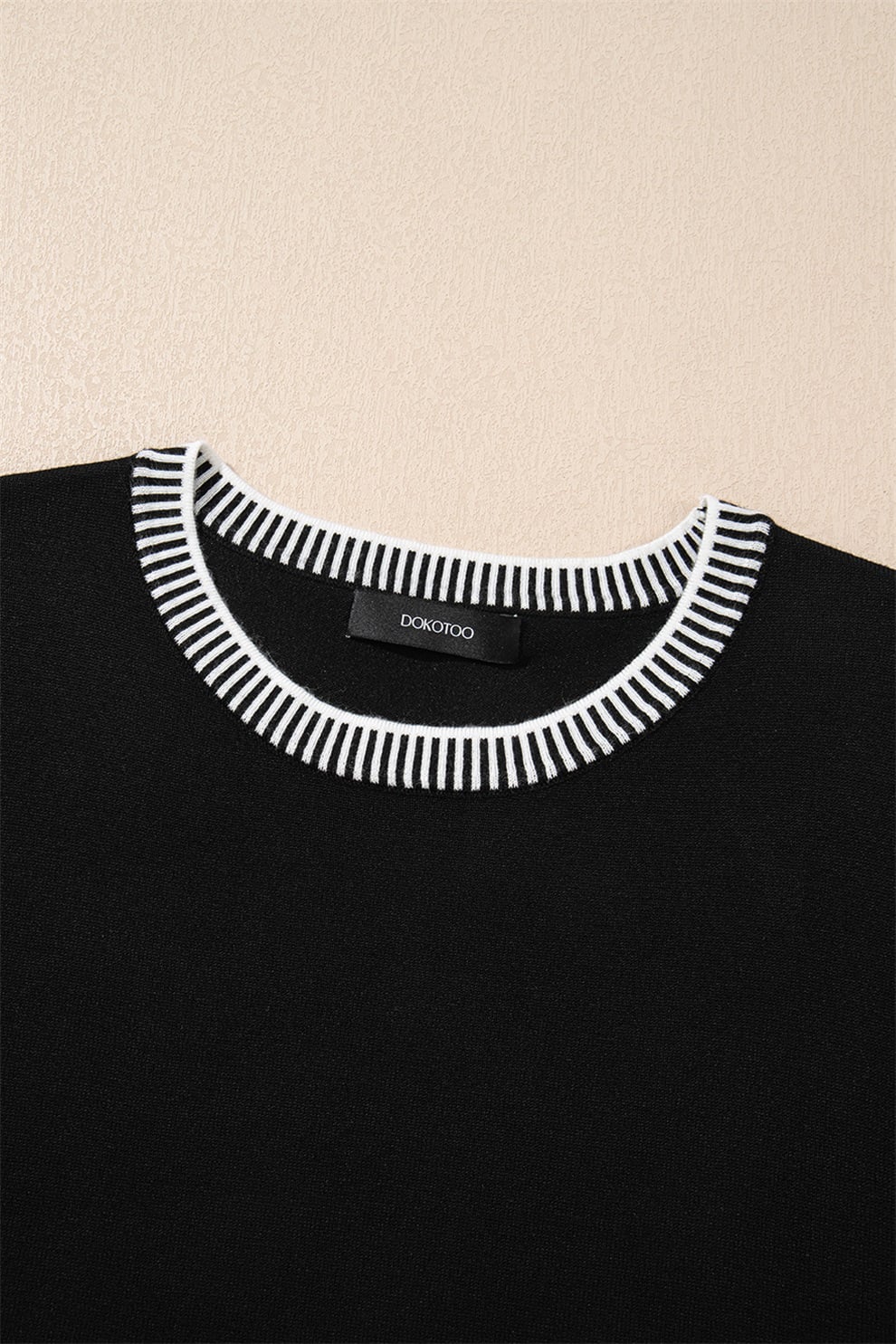 Black Contrast Striped Trim Round Neck Half Sleeve Sweater