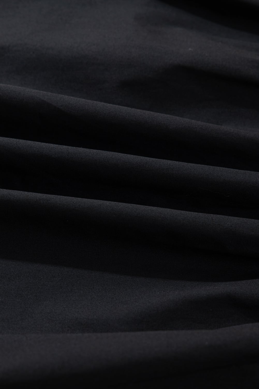 Black Contrast Trim Knot Cuffs Plus Size V Neck Mini Dress