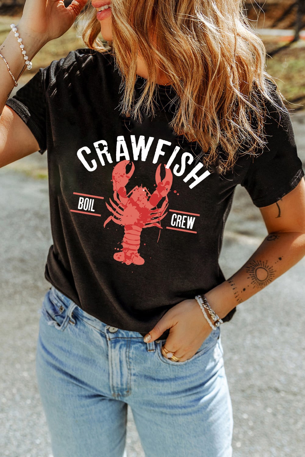 Black CRAWFISH BOIL CREW Distressed Letter Graphic T Shirt