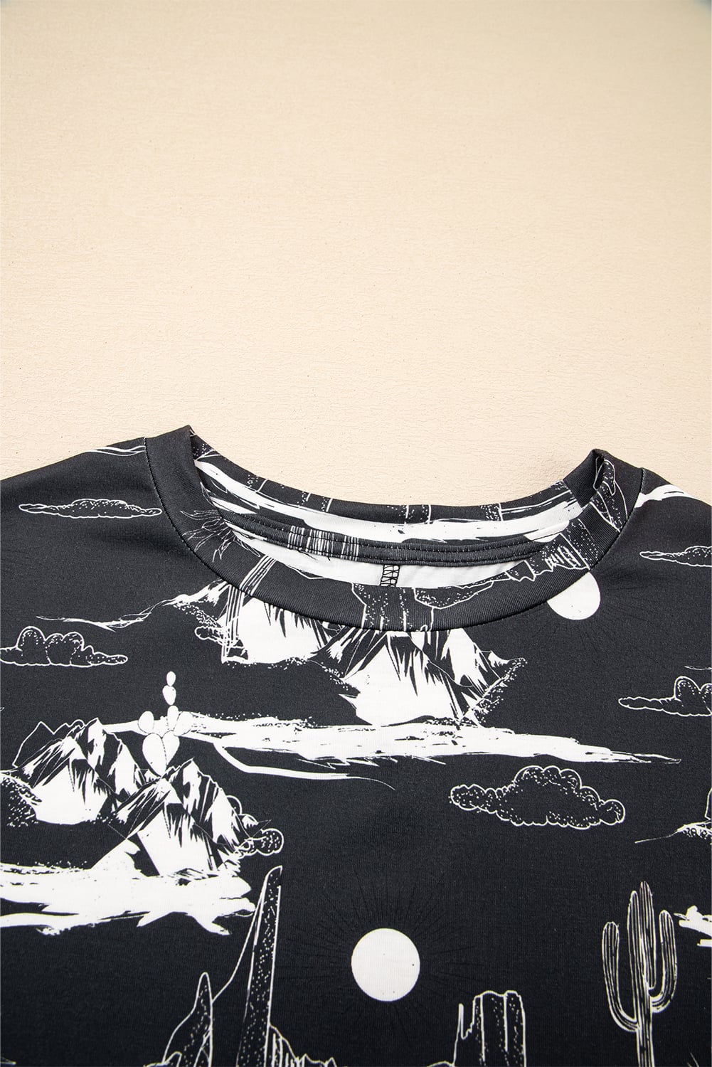 Black Desert Sand Print Short Sleeve Knit Top