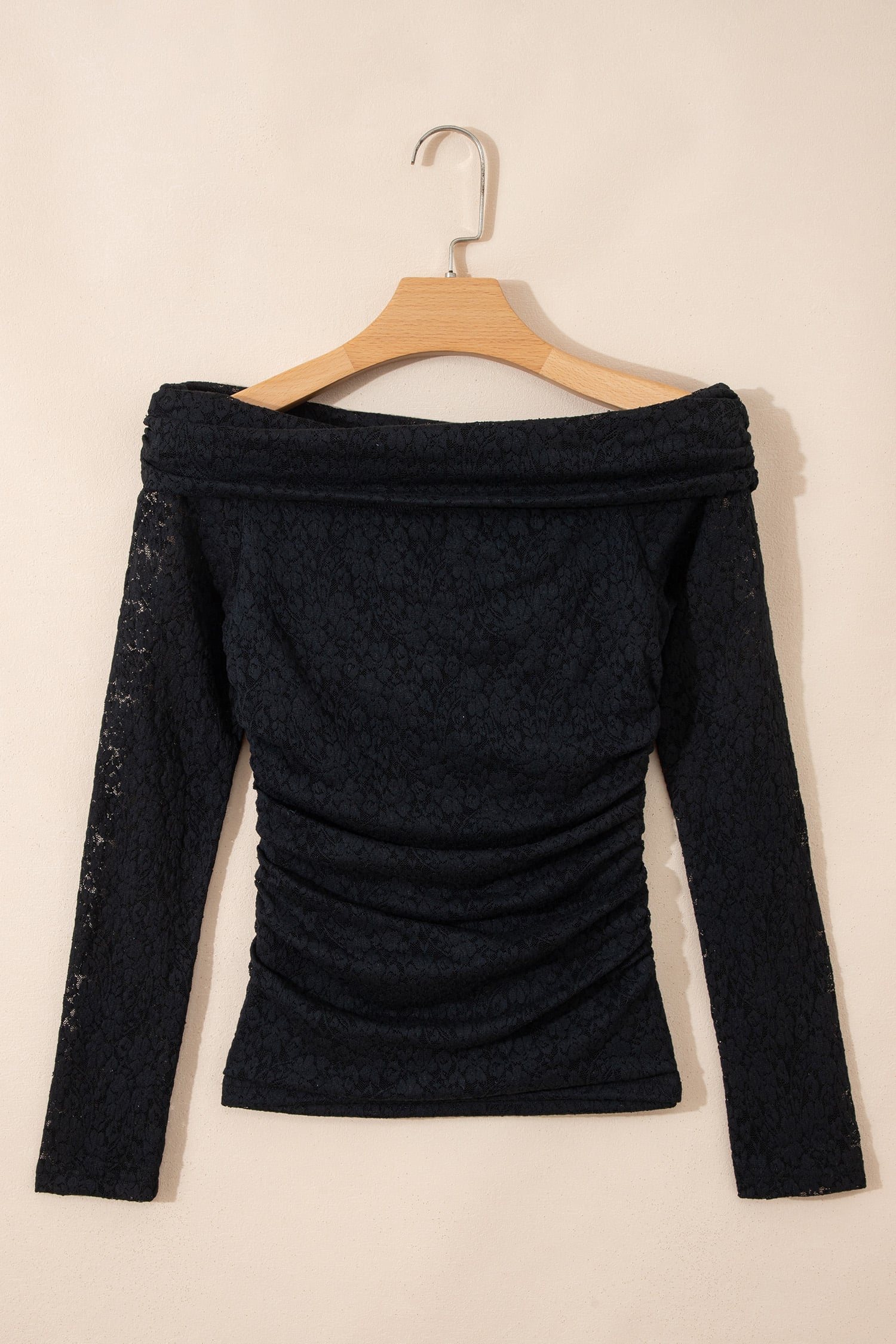 Black Floral Lace Off-shoulder Long Sleeve Slim Top