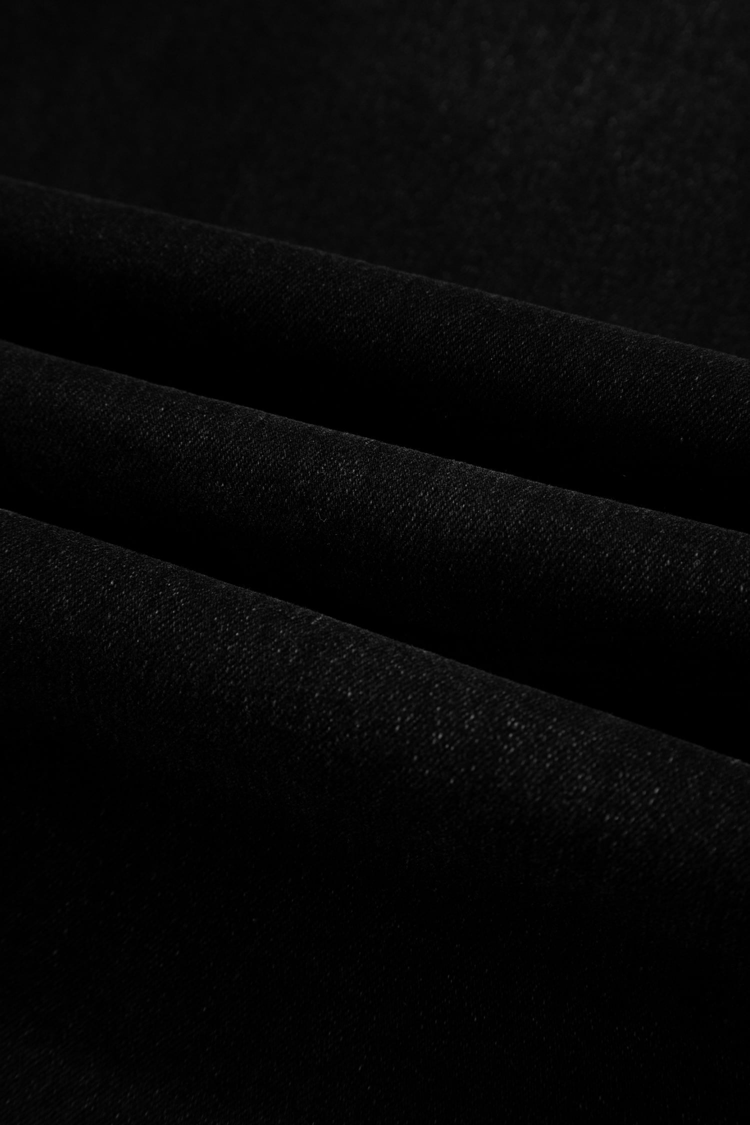 Black Frayed Cropped Straight Jeans