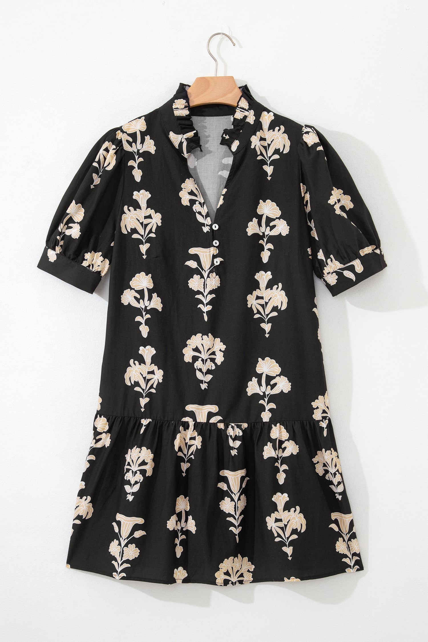 Black Frilled V Neck Puff Short Sleeve Floral Mini Dress