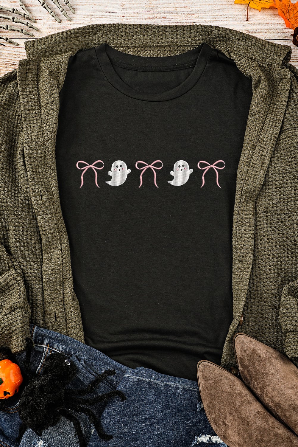 Black Halloween Ghost Bow Embroidered Loose T Shirt
