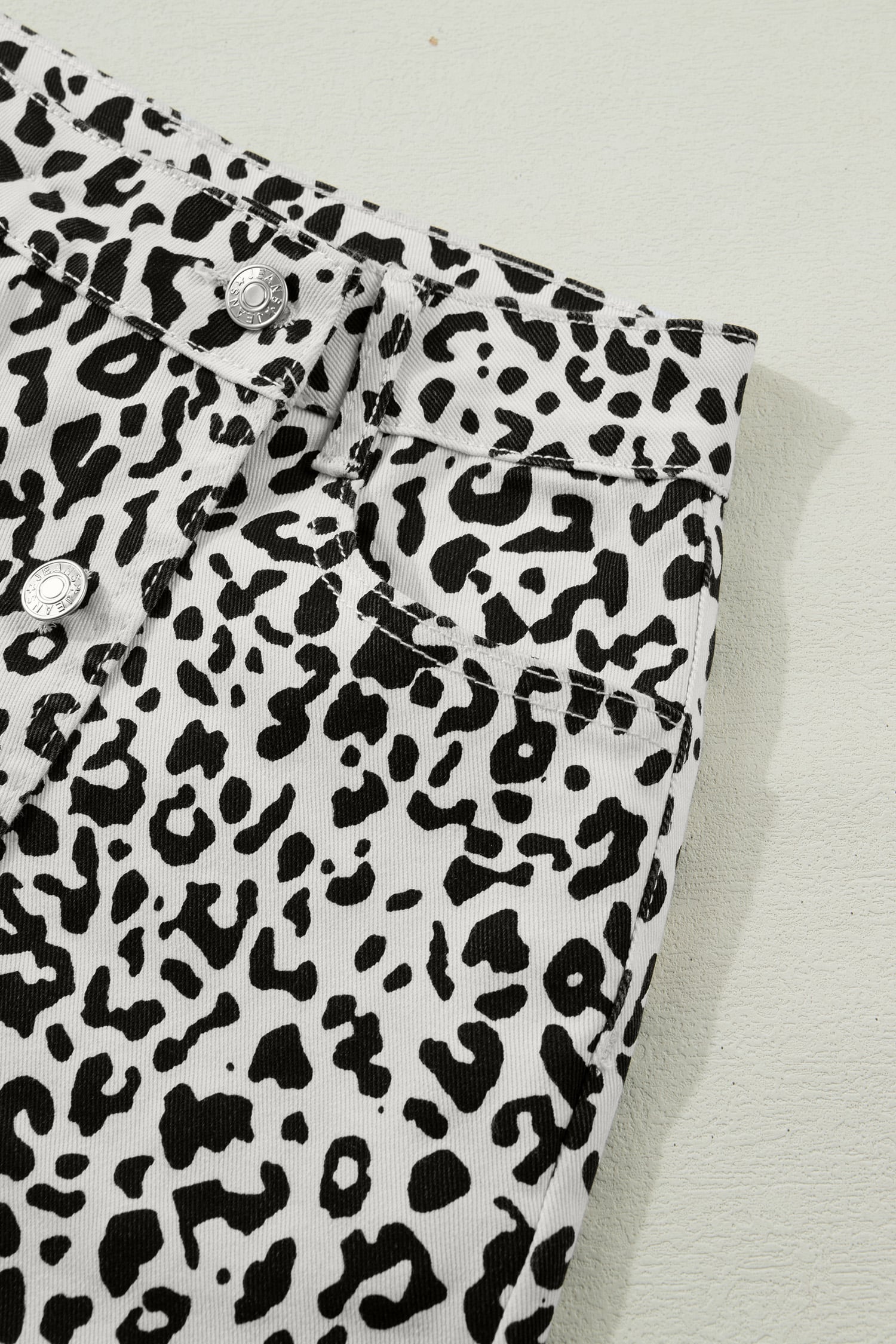 Black Leopard Print Button Overlap Denim Shorts