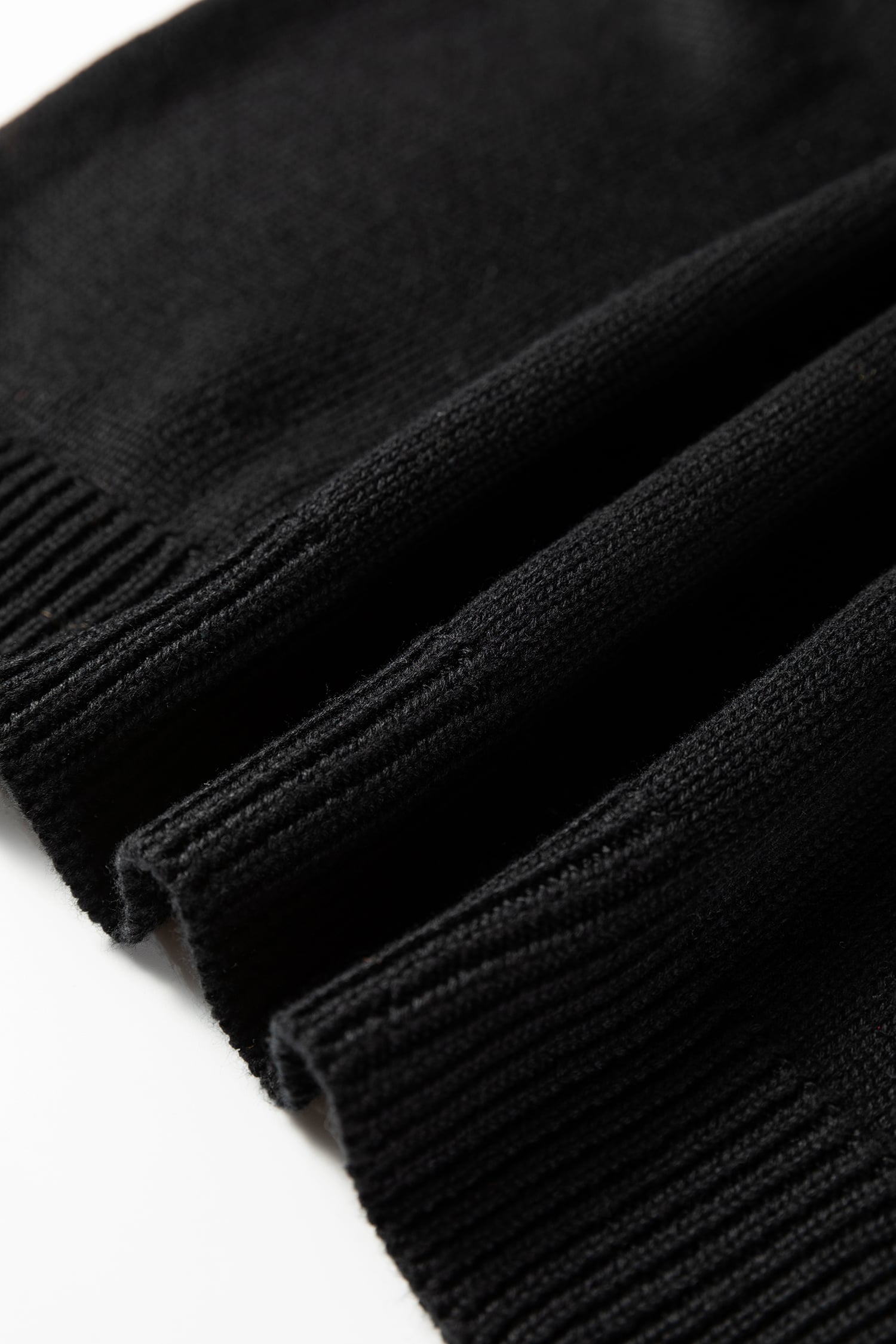 Black Merry Colorful Dot Detail Christmas Drop Shoulder Sweater