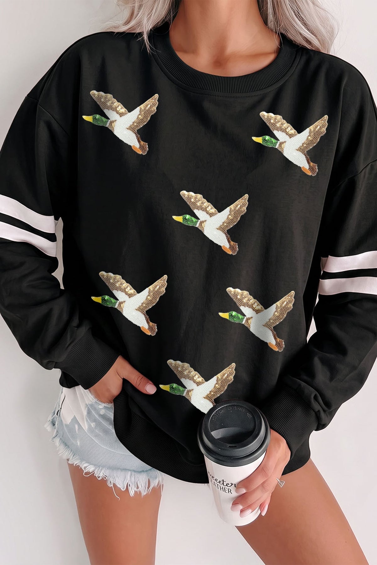 Black Sequin Mallard Crew Neck Casual Pullover Sweatshirt