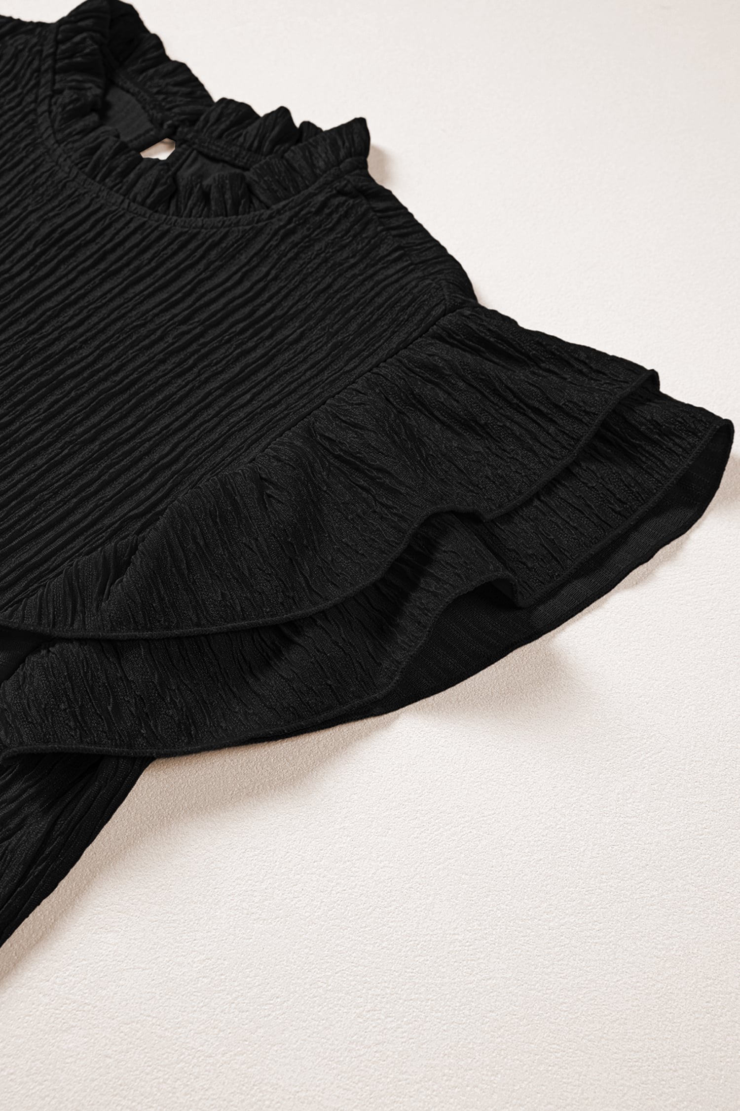 Black Solid Color Textured Ruffle Trim Short Sleeve Blouse
