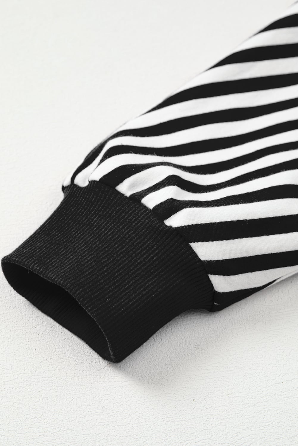 Black Stripe Exposed Seam Drop Shoulder Casual Pullover Top