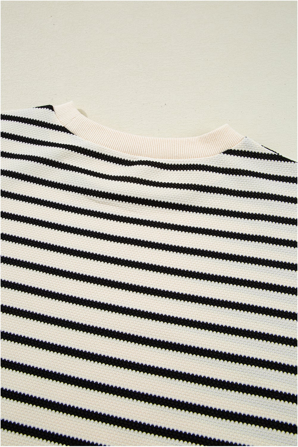 Black Stripe Scallop Lace Trim Ruffle Short Sleeves Crewneck Top