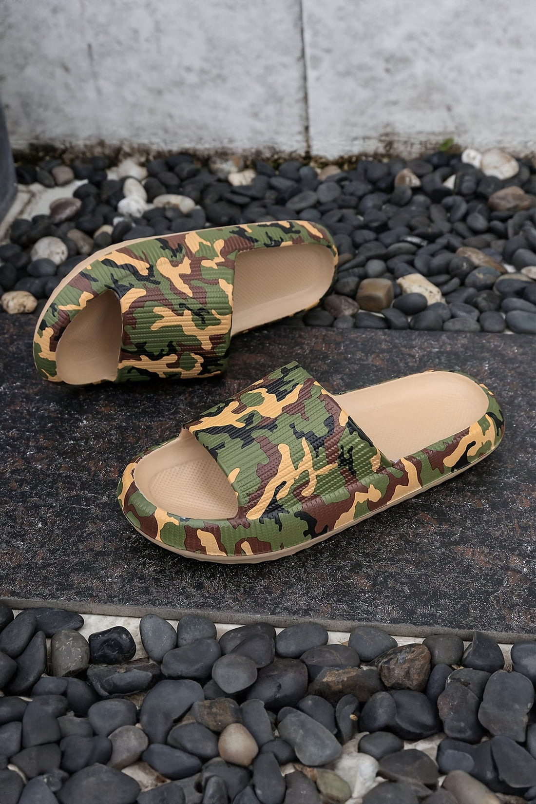 Blackish Green Camouflage Anti-Slip Thick Sole Outdoor Slippers