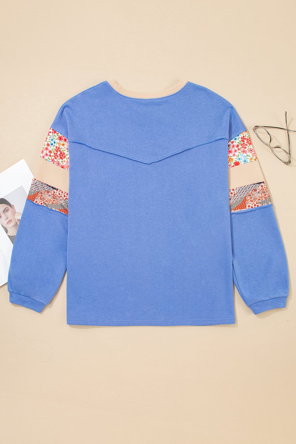 Blue Exposed Seam Floral Mixed Patchwork Relaxed Plus Size Sweatshirt