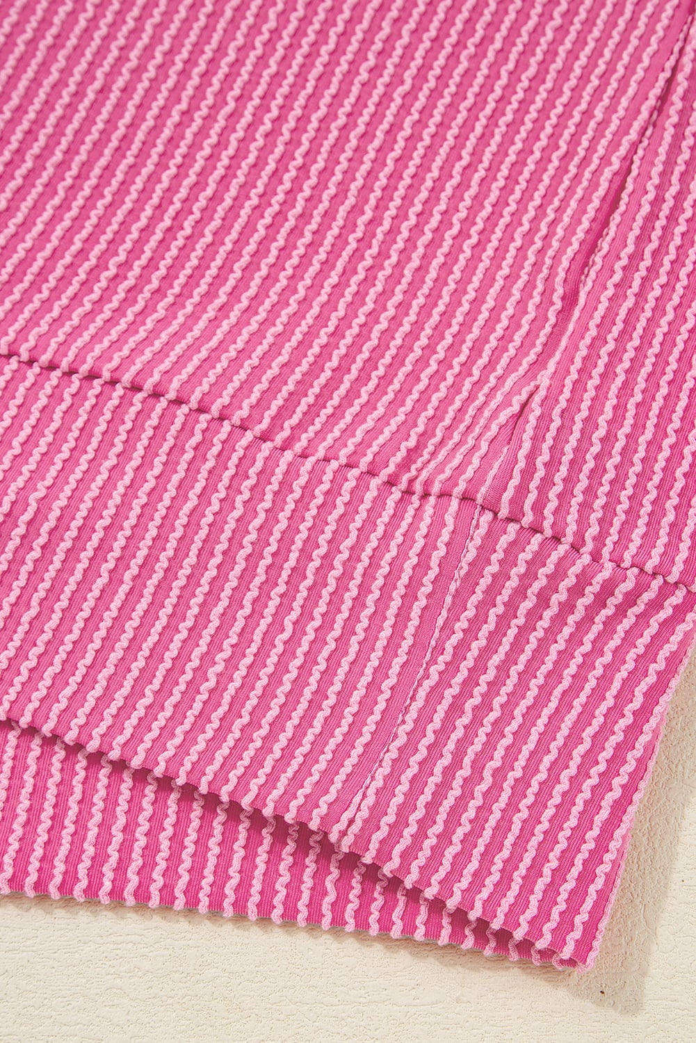 Bonbon Spiral Ribbed Exposed Seam Detail Plus Size Long Sleeve Top