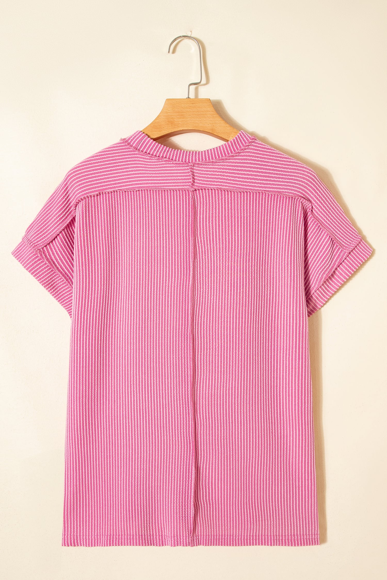 Bonbon Textured Knit Exposed Stitching T-shirt
