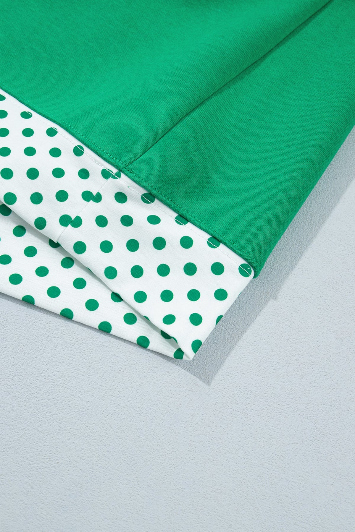 Bright Green Polka Dot Trim Baggy Pullover 2pcs Short Set