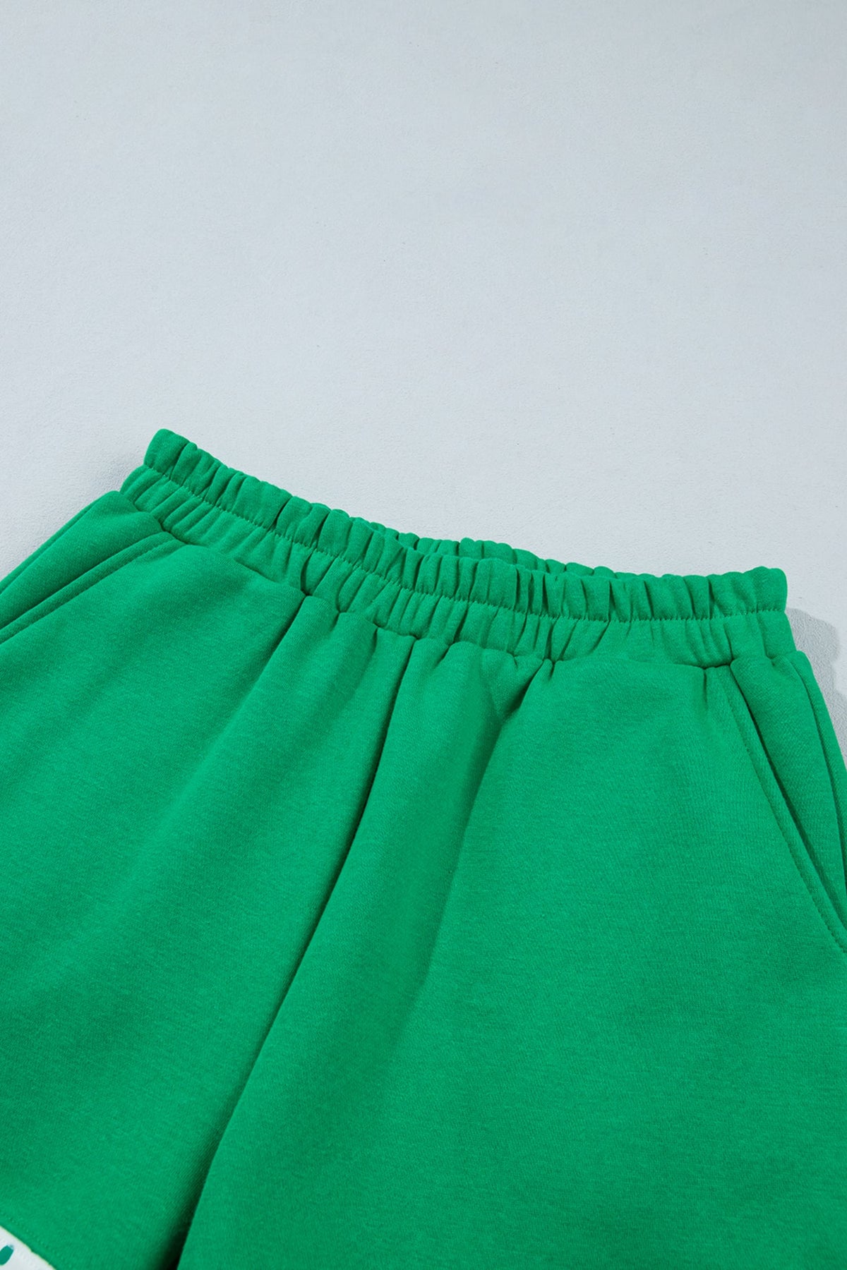 Bright Green Polka Dot Trim Baggy Pullover 2pcs Short Set
