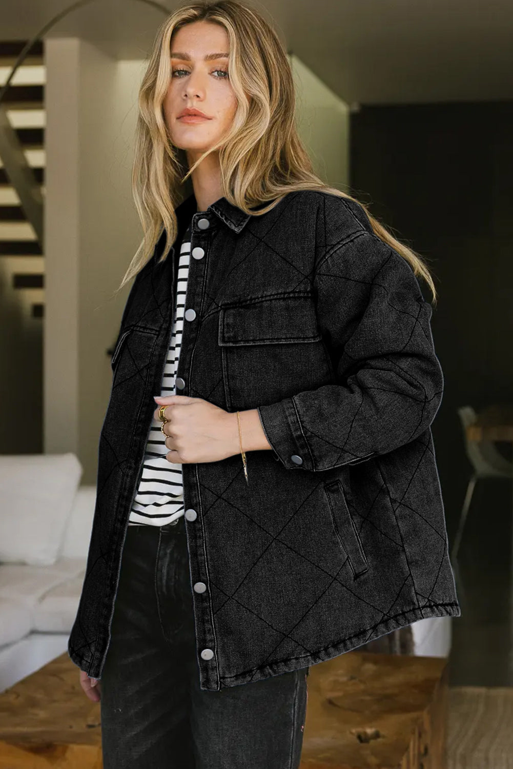 Black Rhombus Stitched Pattern Button Pocketed Denim Jacket