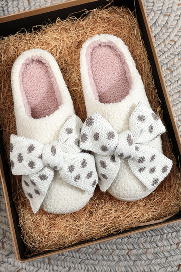 White Polka Dot Knit Bow Decor Plush Color Block Slippers