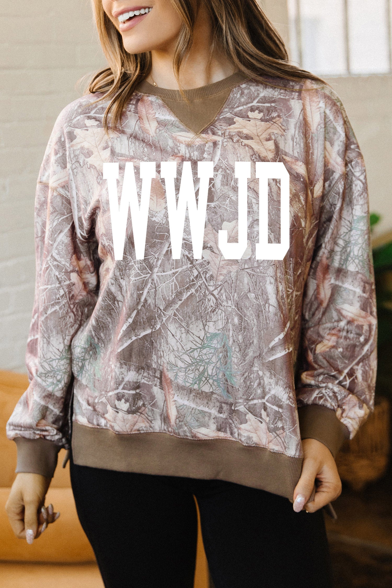 Brown Casual Camo WWJD Graphic Slit Sweatshirt