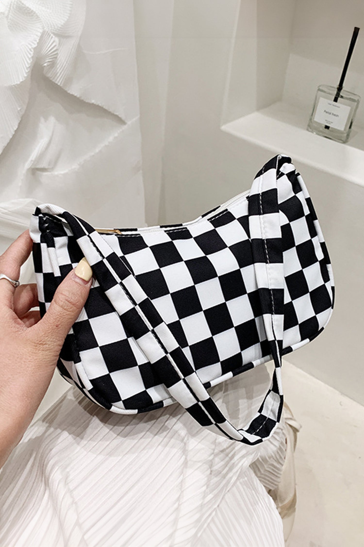 White Plaid Printed Minimalist Shoulder Bag