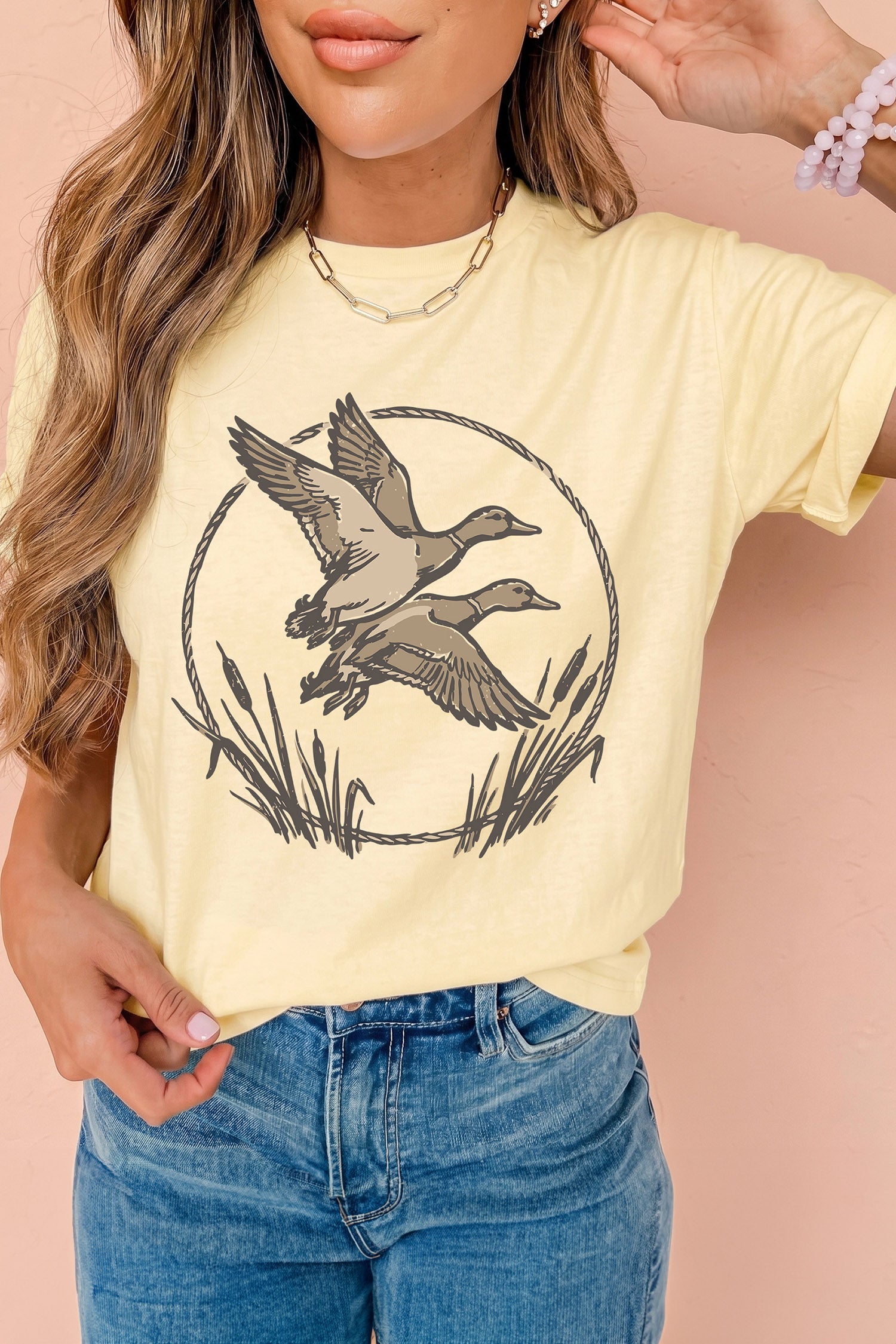 Yellow Cream Retro Western Mallard Print Duck Graphic T Shirt