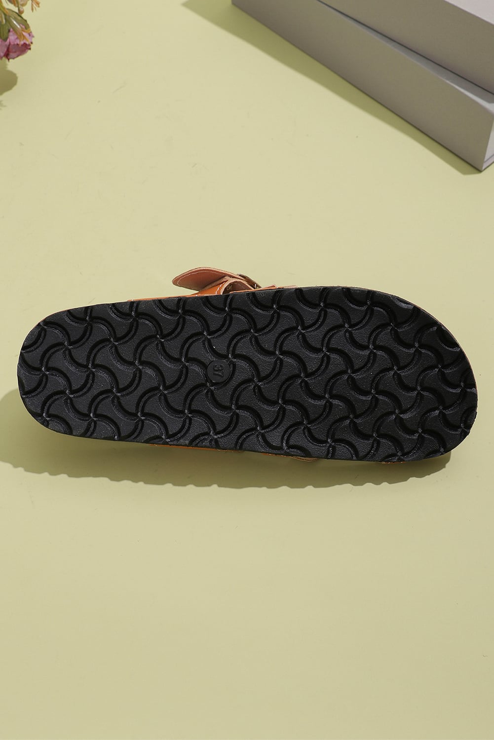 Camel Suede Adjustable Strap Toe Ring Outdoor Slippers