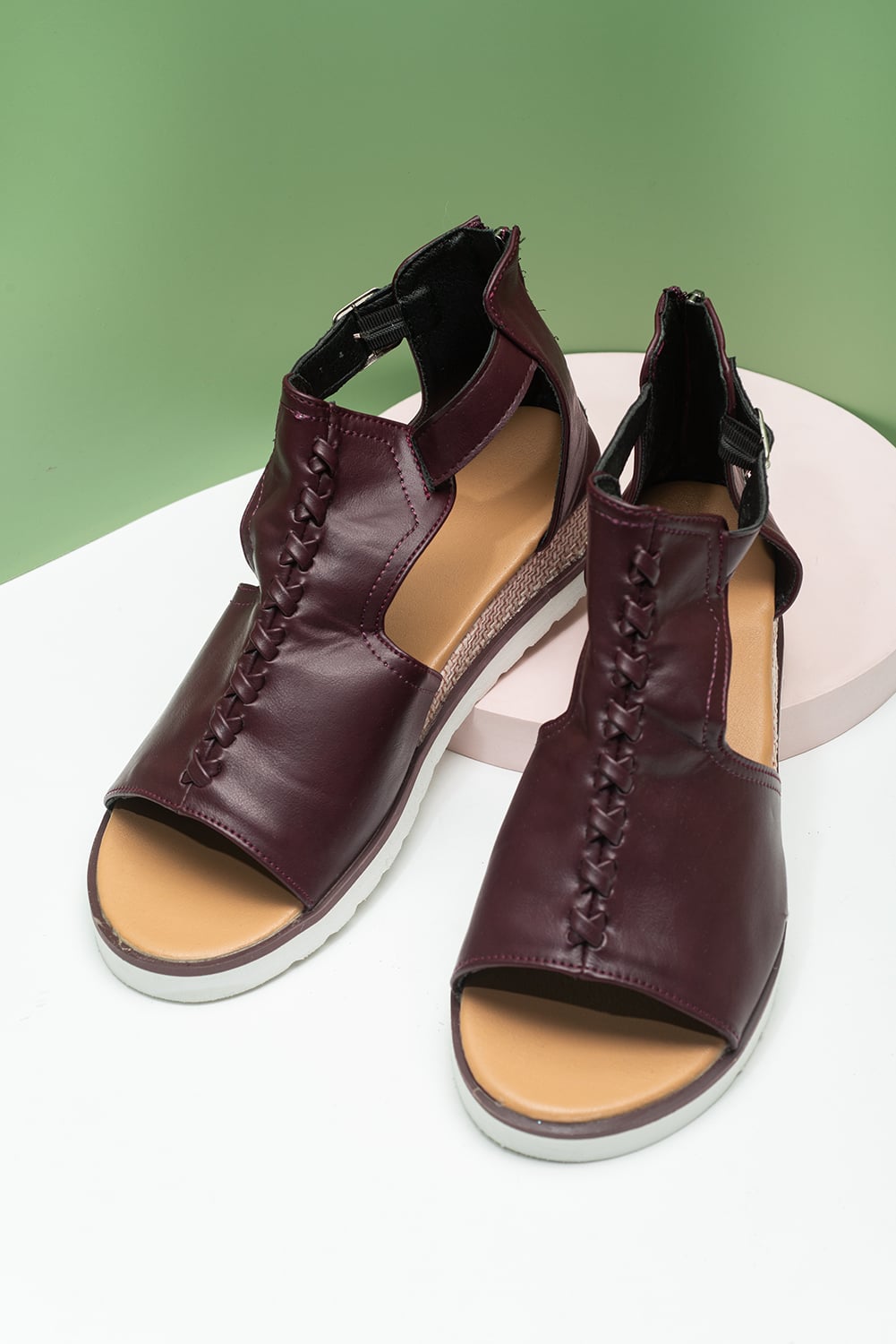 Casual PU Cutout Buckle Strap Platform Sandals