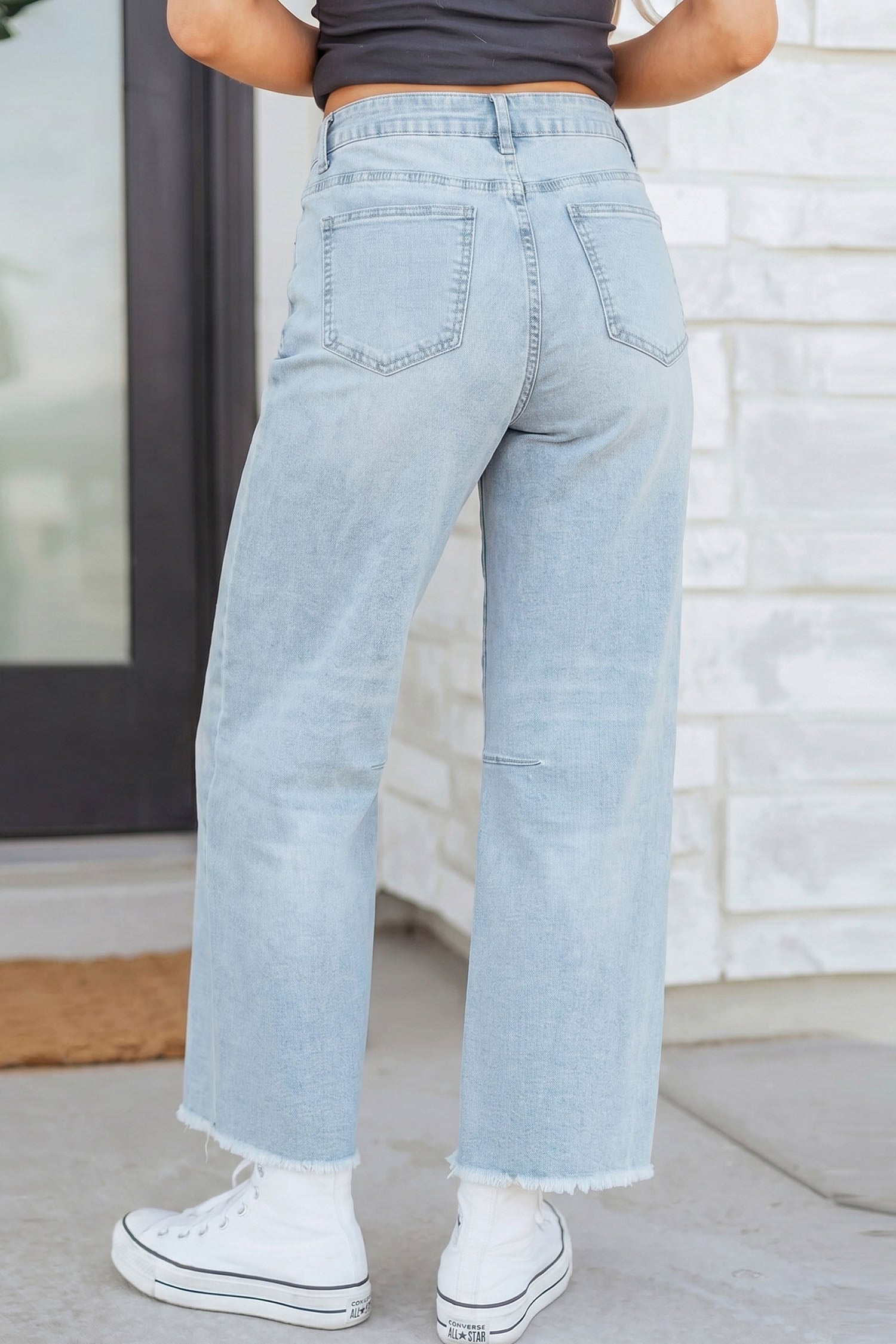 Beau Blue Turquoise Embroidered Patch Jeans Raw Hem Ankle-length Jeans