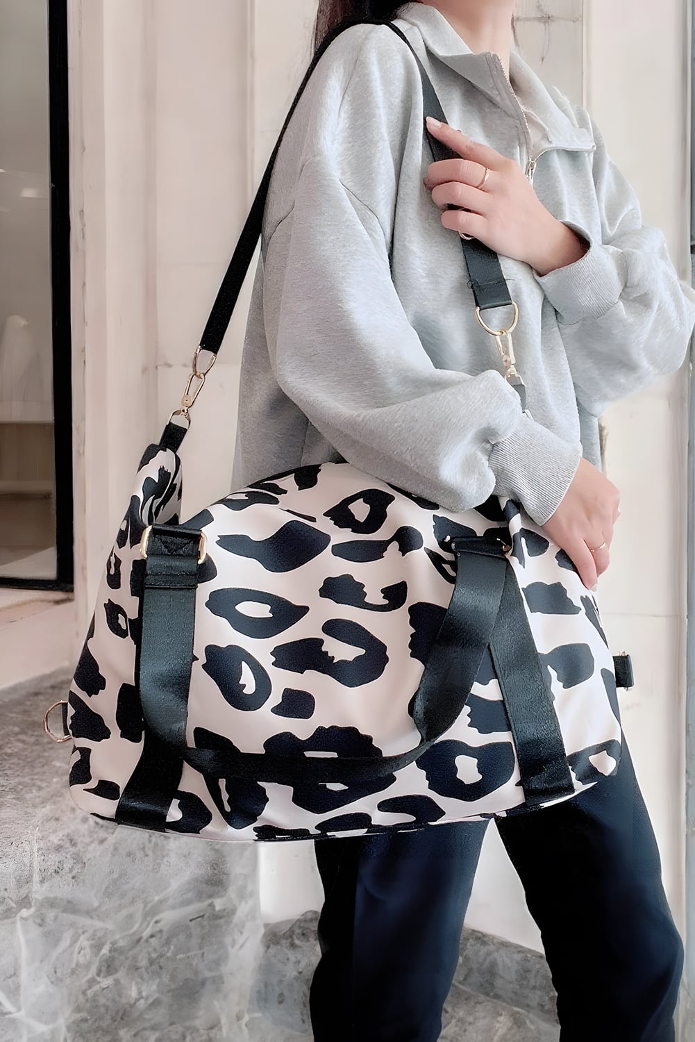 Color black Leopard Print Large Travel Bag
