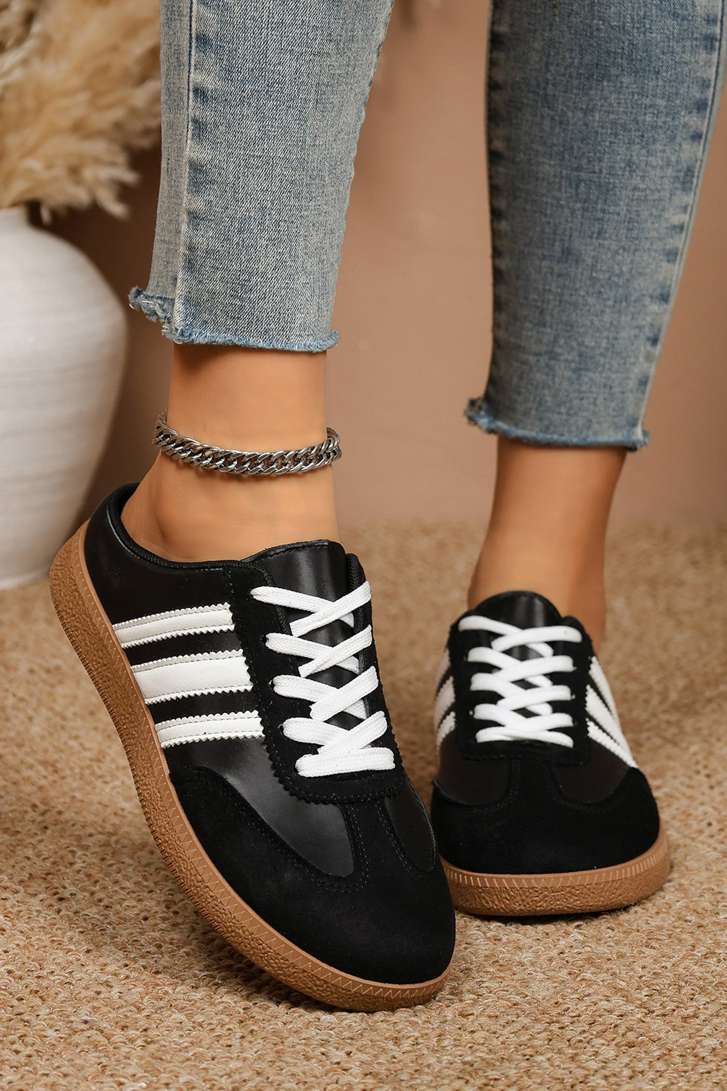 Color black PU Leather Color Block Varsity Lace Up Flat Shoes