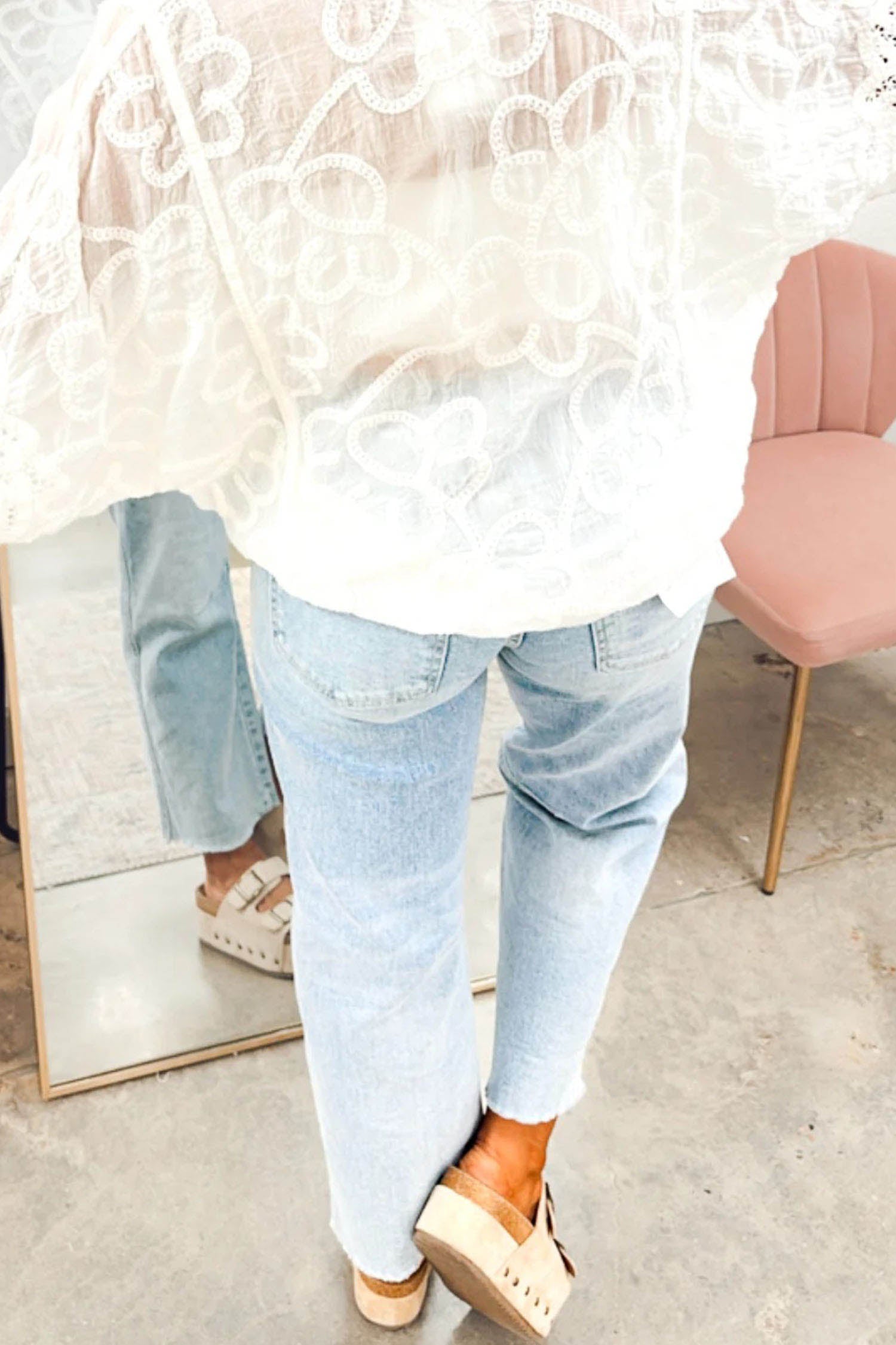 Beau Blue Patriotic Sequin Bow Patched Ankle-Length Shift Jeans