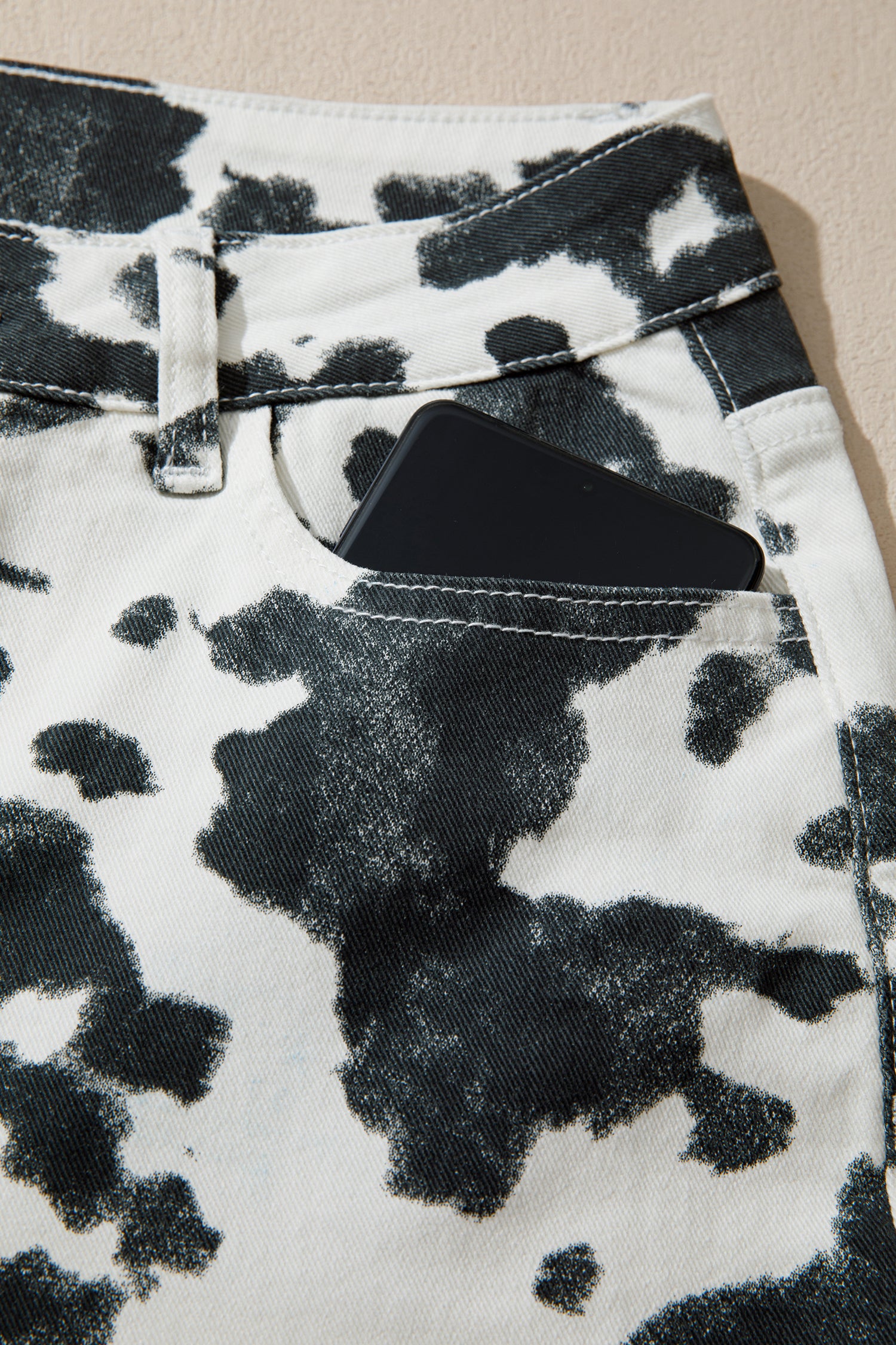 Brown Abstract Print Metal Button Regular Fit Full-Length Jeans