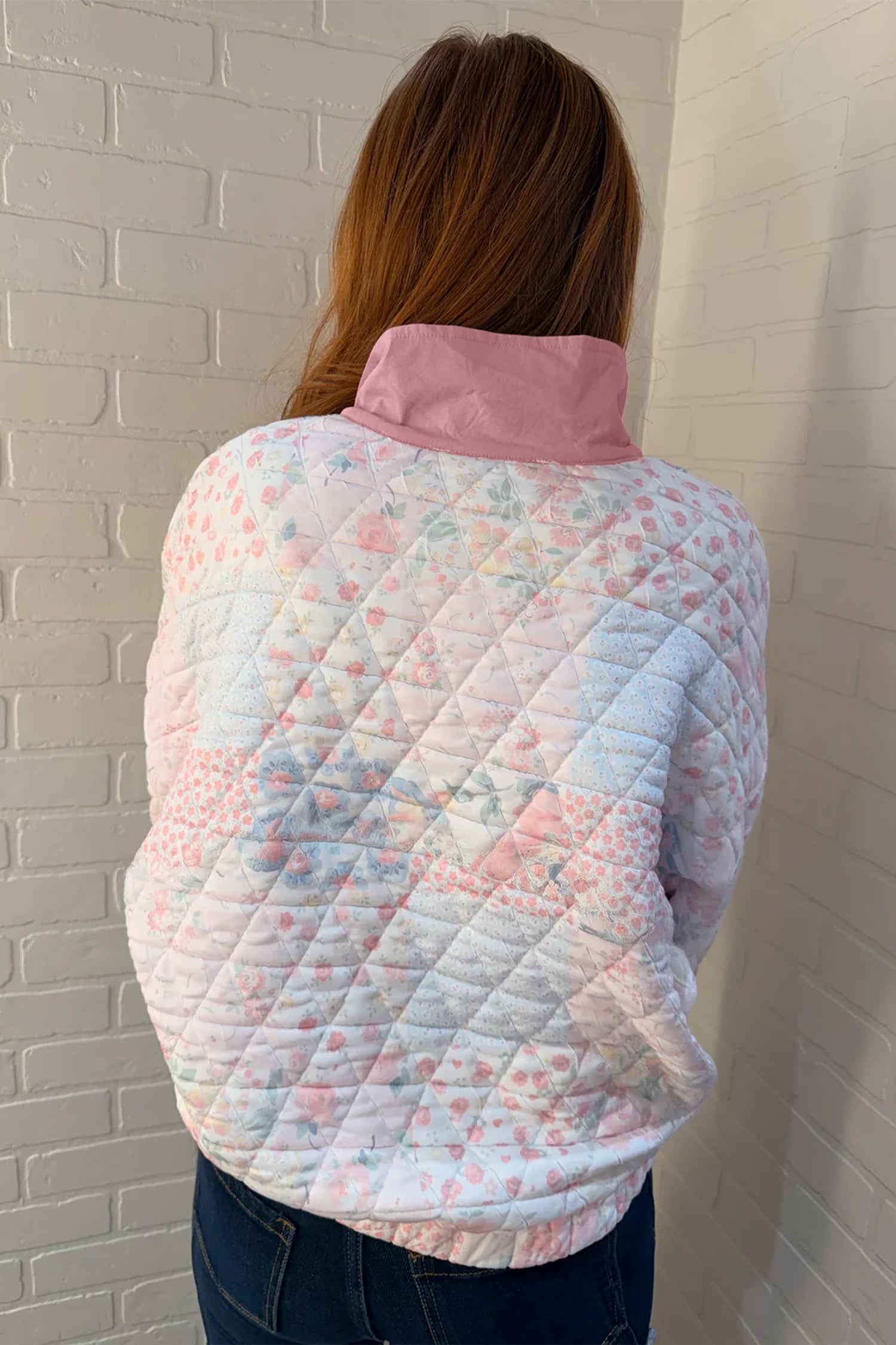 Pink Floral Quilted V-Neck Plus Size Fake Pocket Sweatshirt