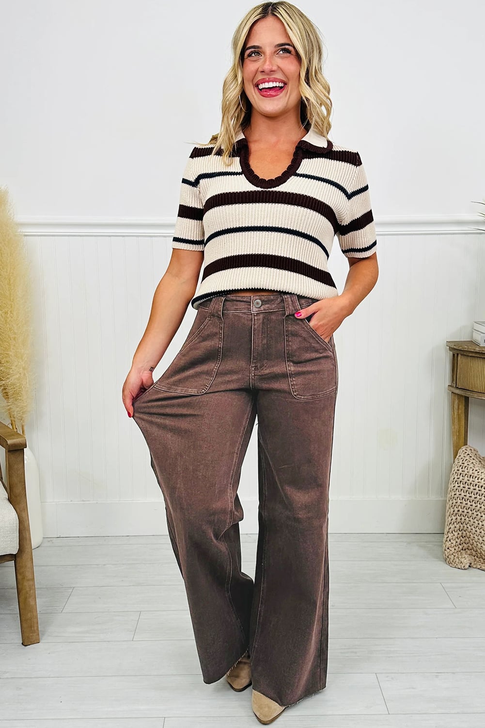 Dark Brown Retro Washed Patch Pocket Loose Jeans