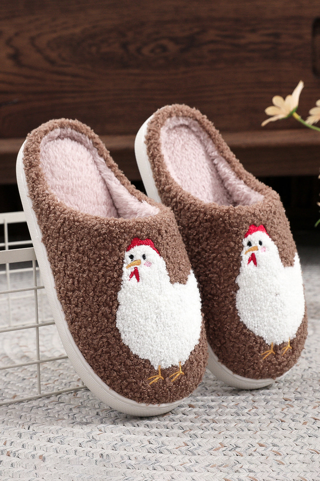 Brown Cartoon Chick Color Contrasted Liner Plush Slippers