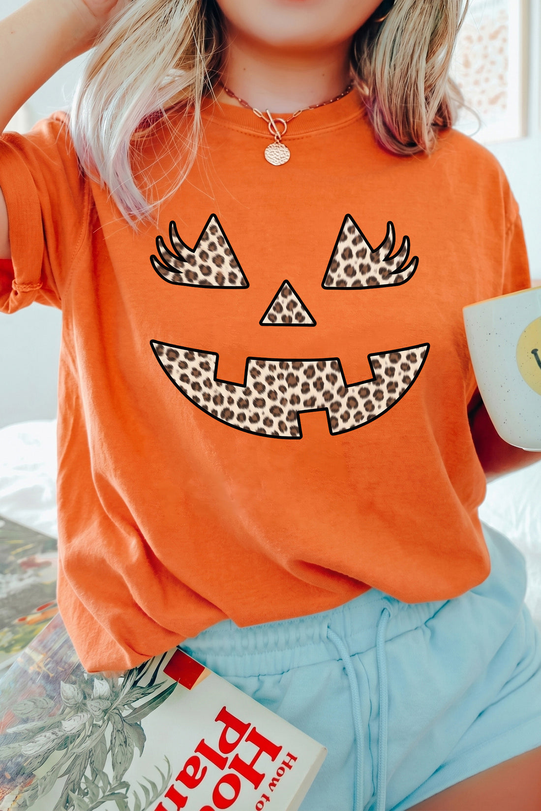 Orange Leopard Print Halloween Pumpkin Face Round Neck Casual Tee
