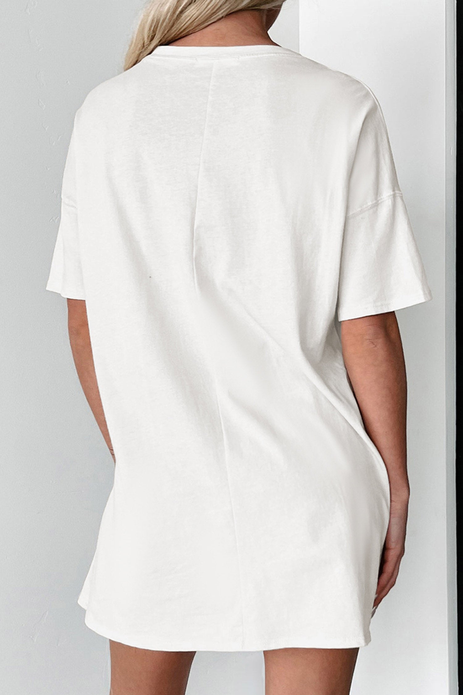 White Bohemian Mallard Duck Applique Short Sleeve Graphic T-Shirt