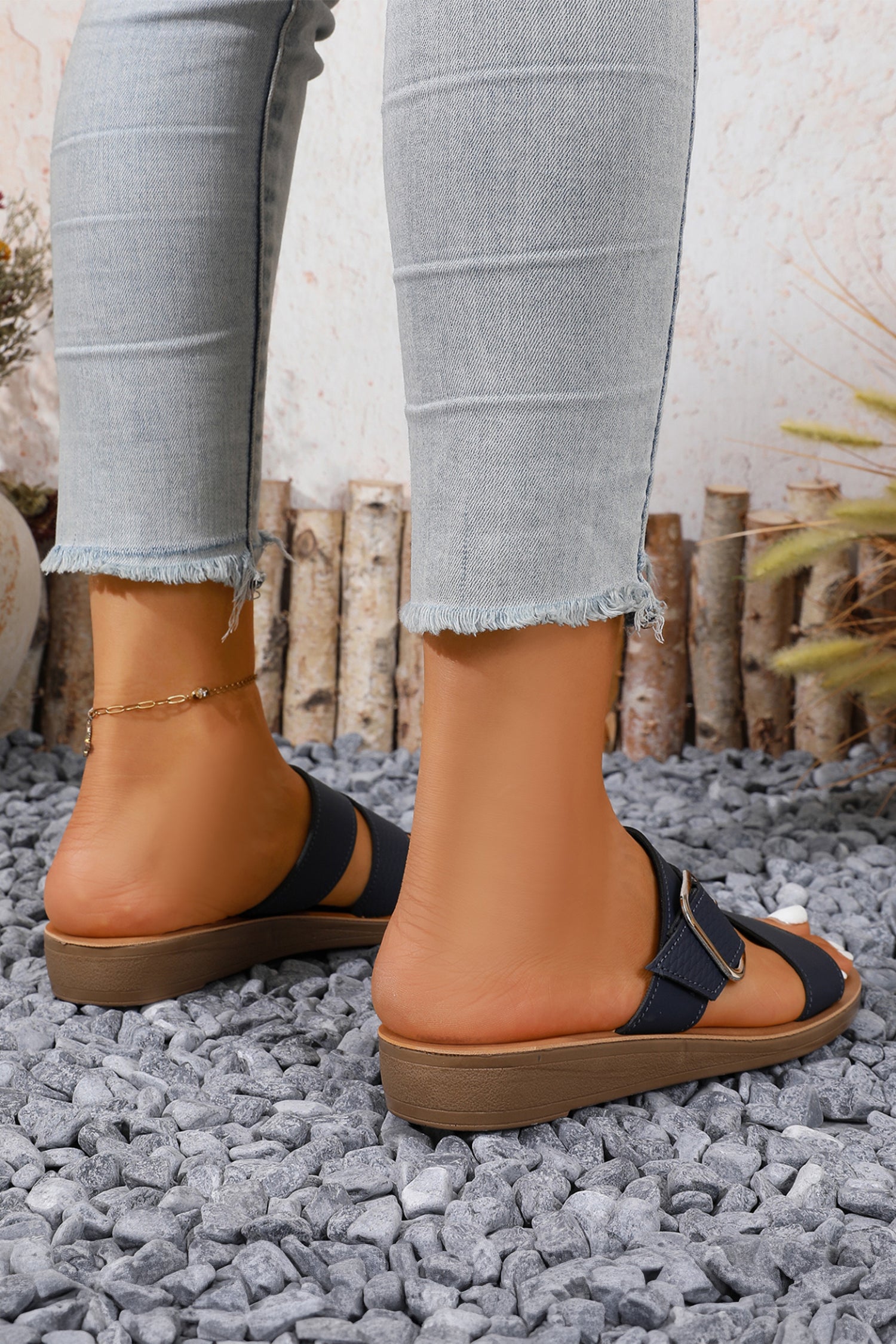 Wild Wind Casual Buckle Slip-On Flat Slippers with TPR Sole