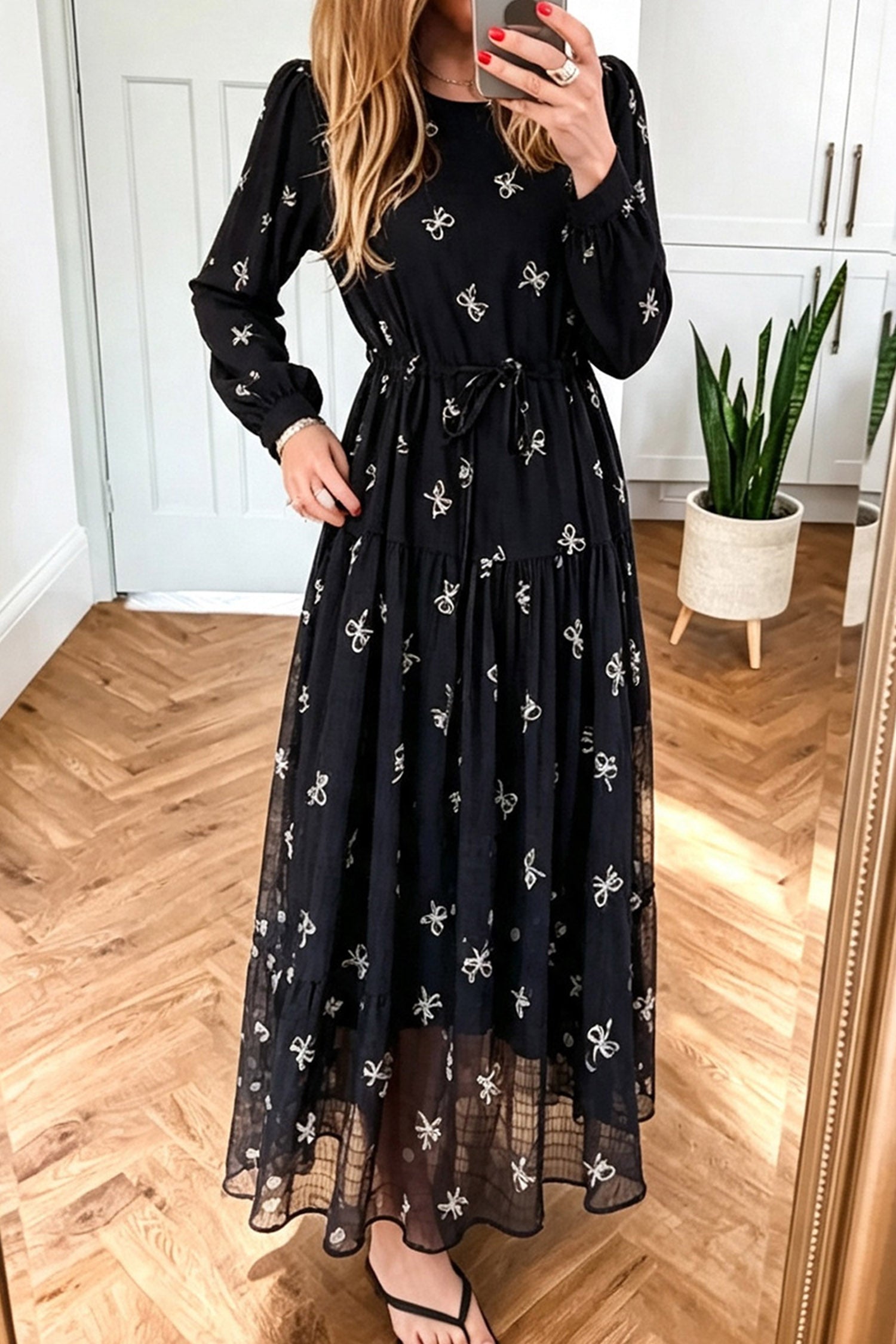 Black Bow Pattern Long Sleeve Maxi Dress