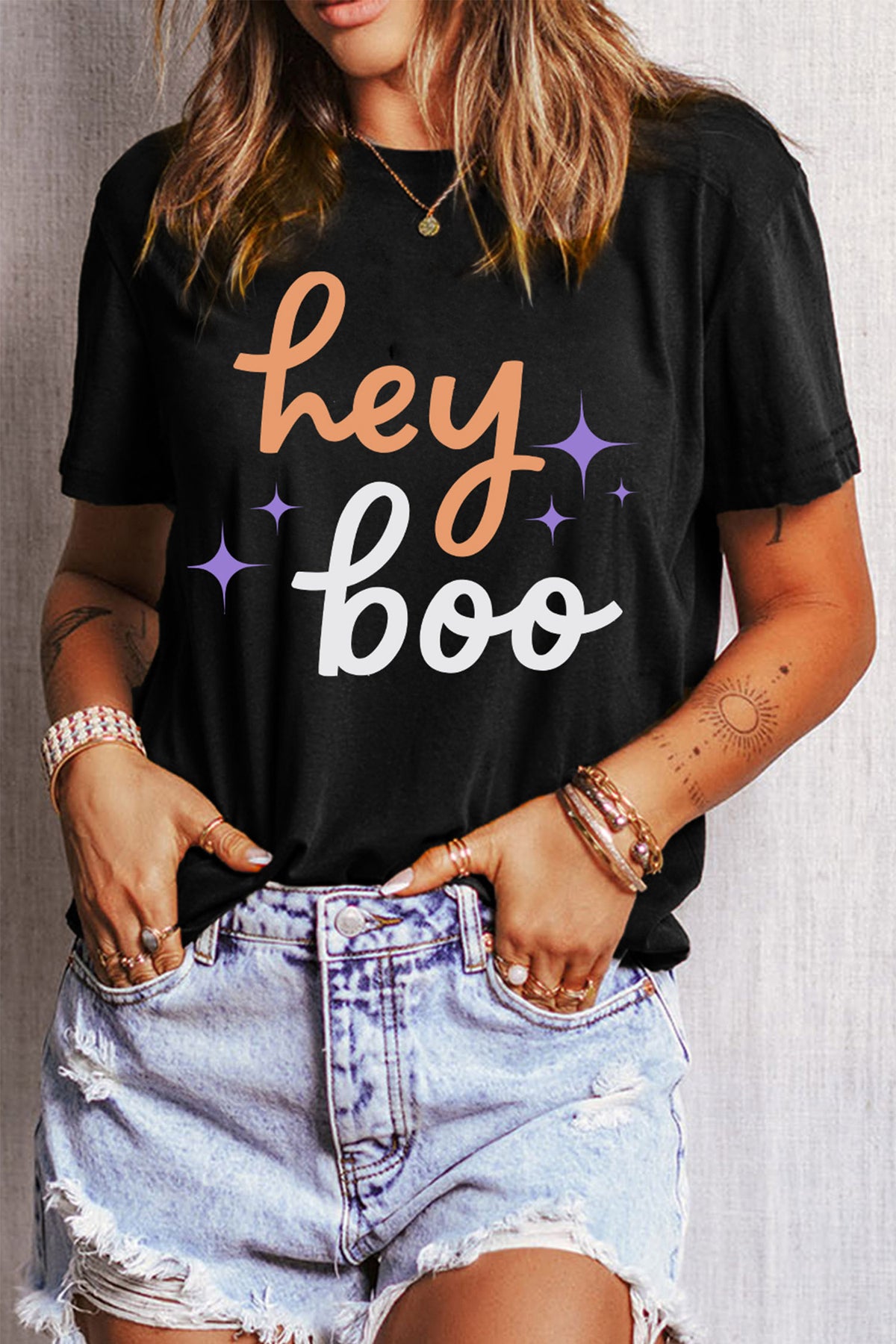 Black Hey Boo Slogan Halloween Round Neck Casual T Shirt