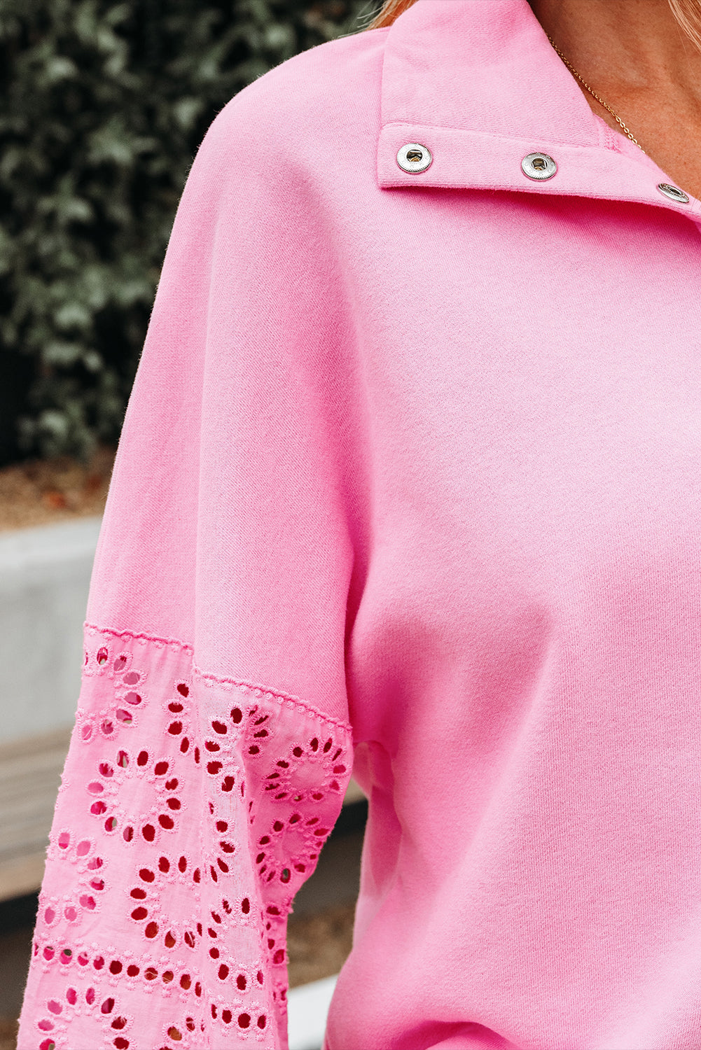 Bonbon Embroidered Flower Patchwork Snap Buttons Pullover Sweatshirt