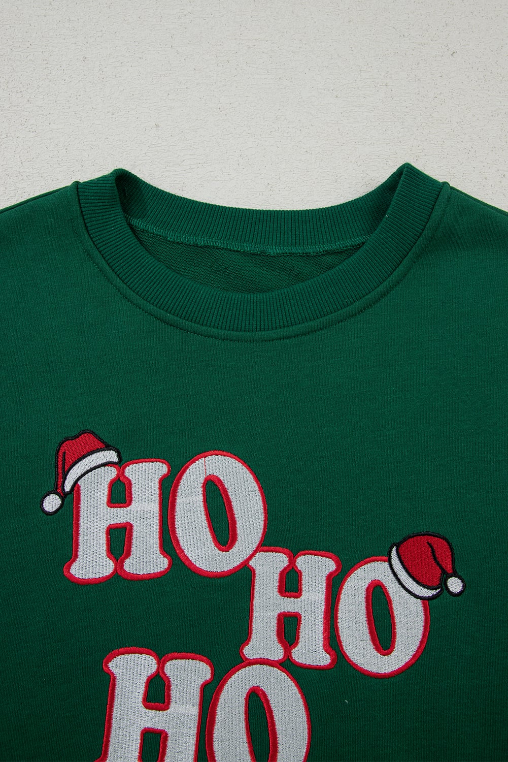 Evergreen Embroidered Letter Graphic Christmas Fashion Sweatshirt