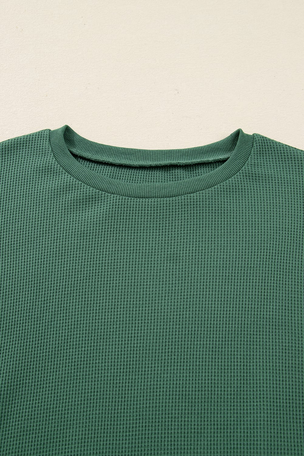 Evergreen Solid Color Raw Seam Patchwork Textured Drop Shoulder Sweatshirt