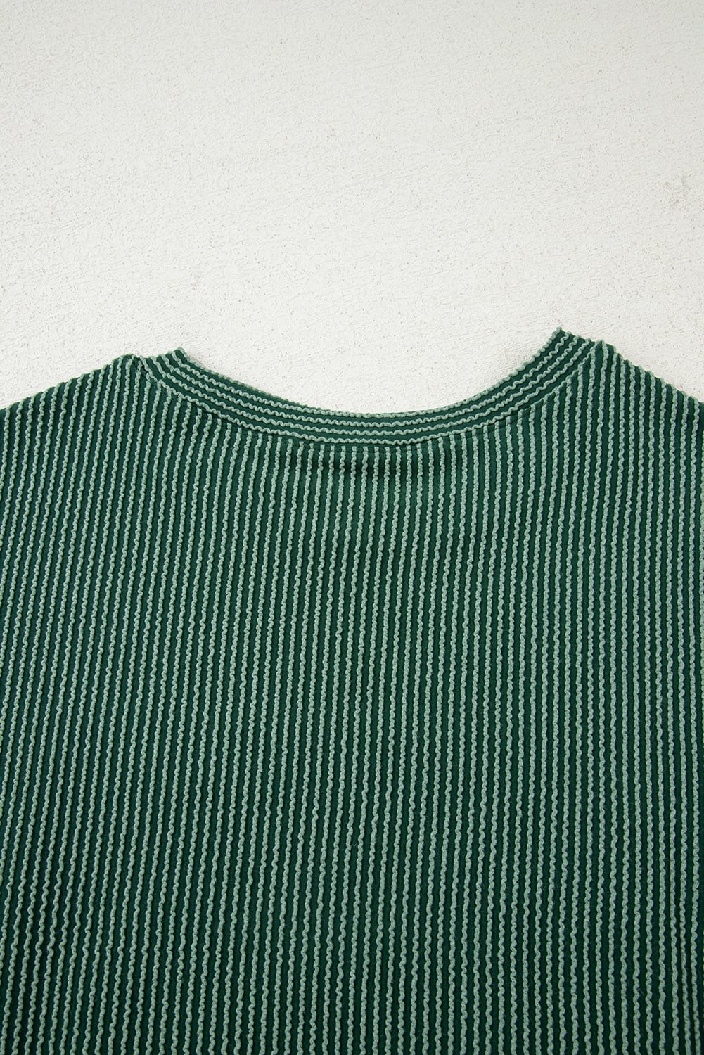 Evergreen Twisted Rib Outlined Merry Letter Graphic Loose Long Sleeve Top