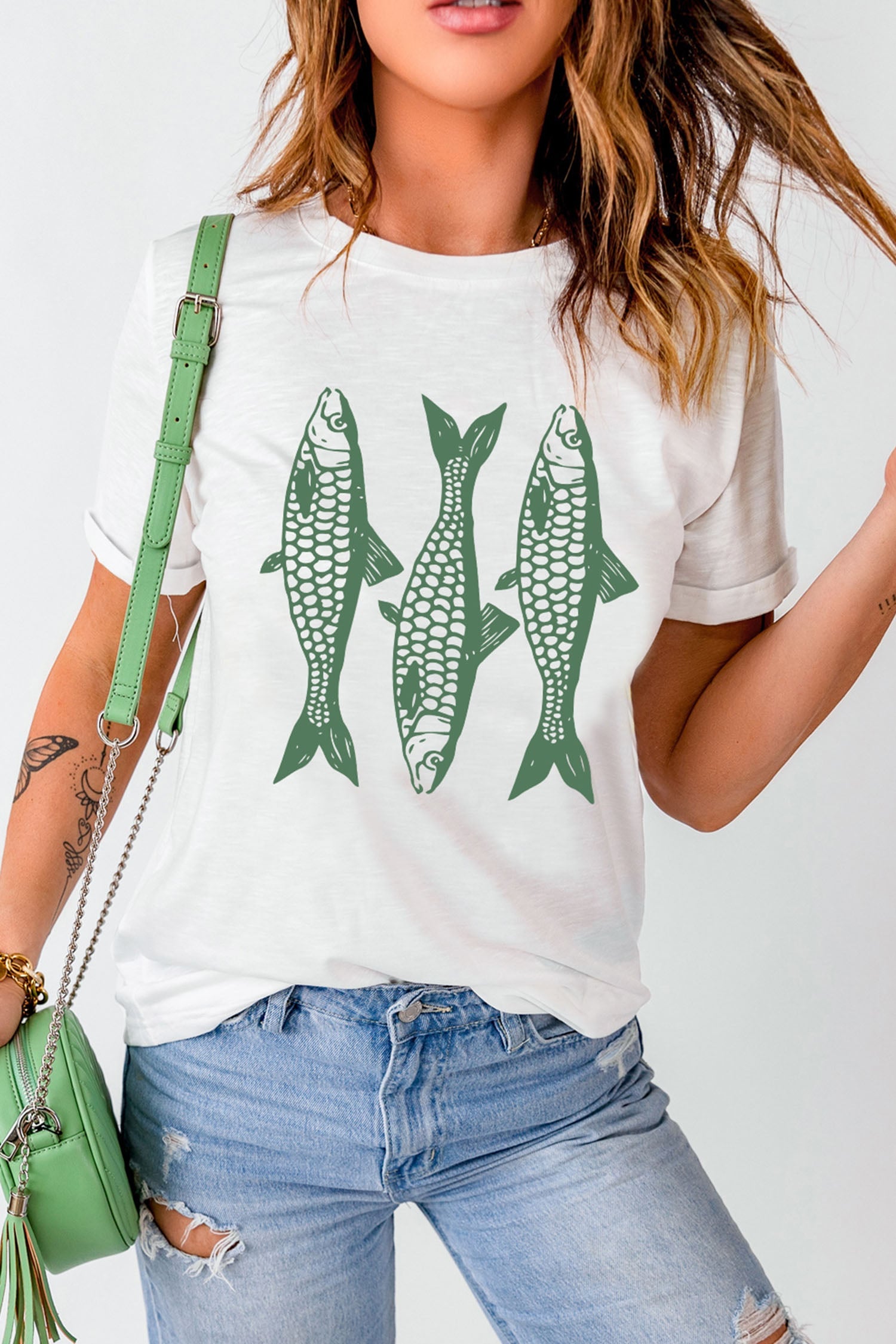 White Unique Fish Graphic Casual Round Neck Tee