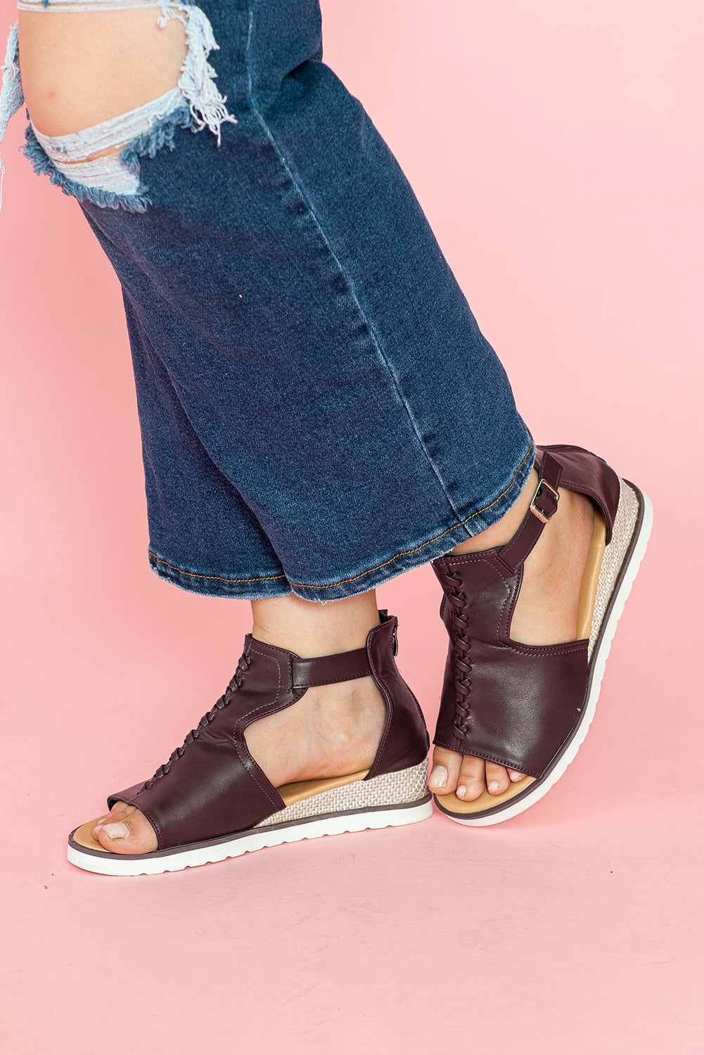 Casual PU Cutout Buckle Strap Platform Sandals